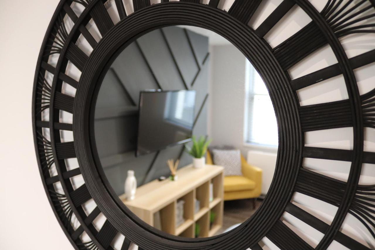 Clock Tower - - Near Sea And Shops Apartment *